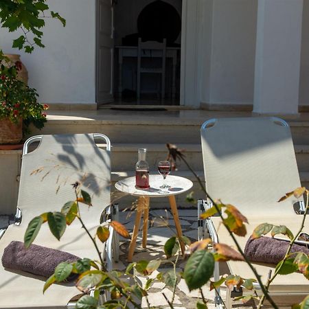 New! Paxoswhite Sea View Apartments & Studios! Gaios Exterior foto