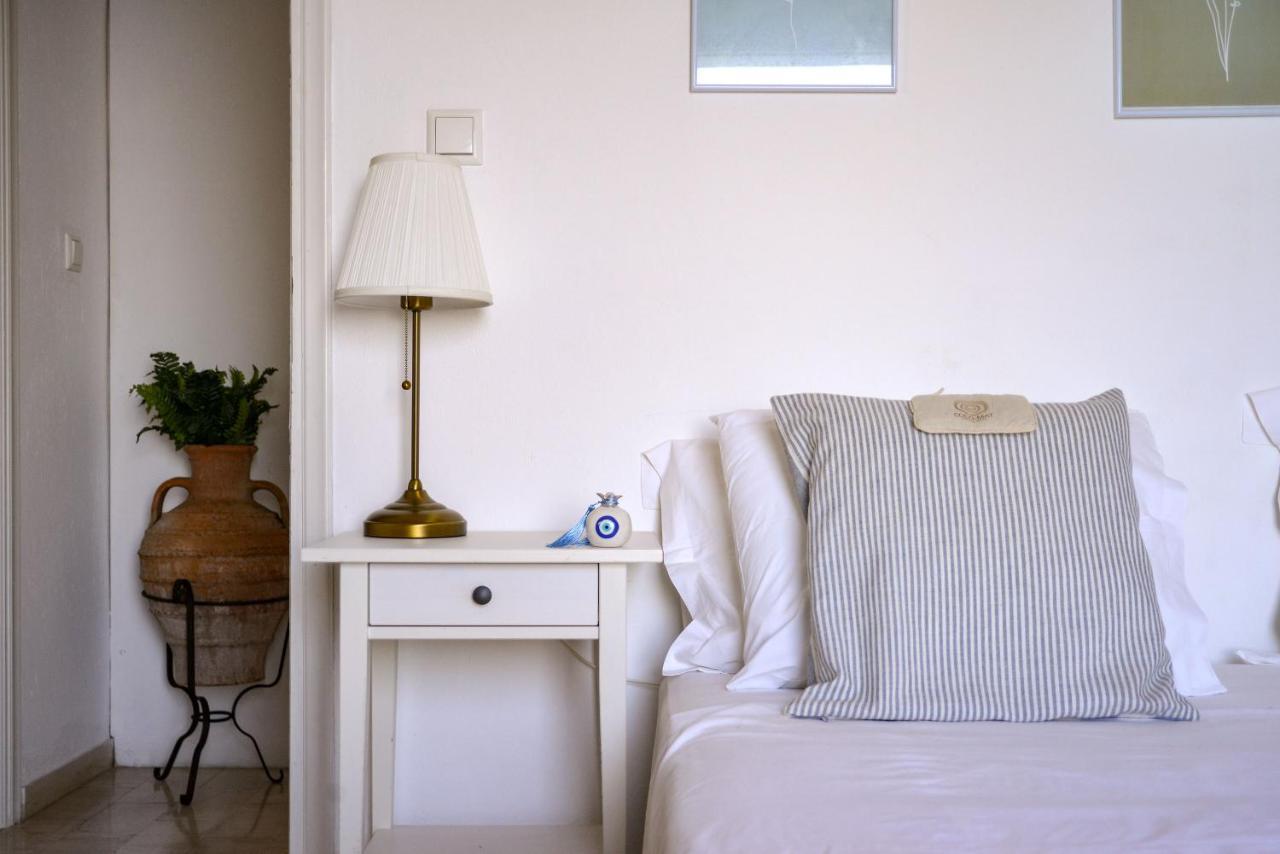New! Paxoswhite Sea View Apartments & Studios! Gaios Exterior foto